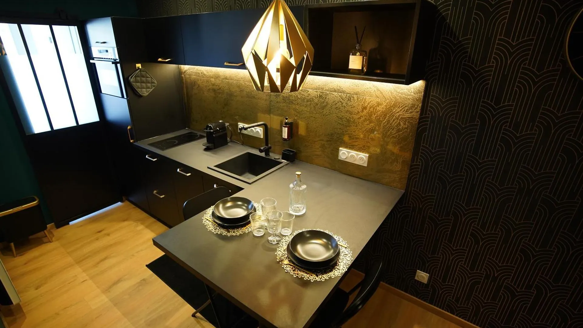 Gatsby Room Saint-Chamond 0*,  France